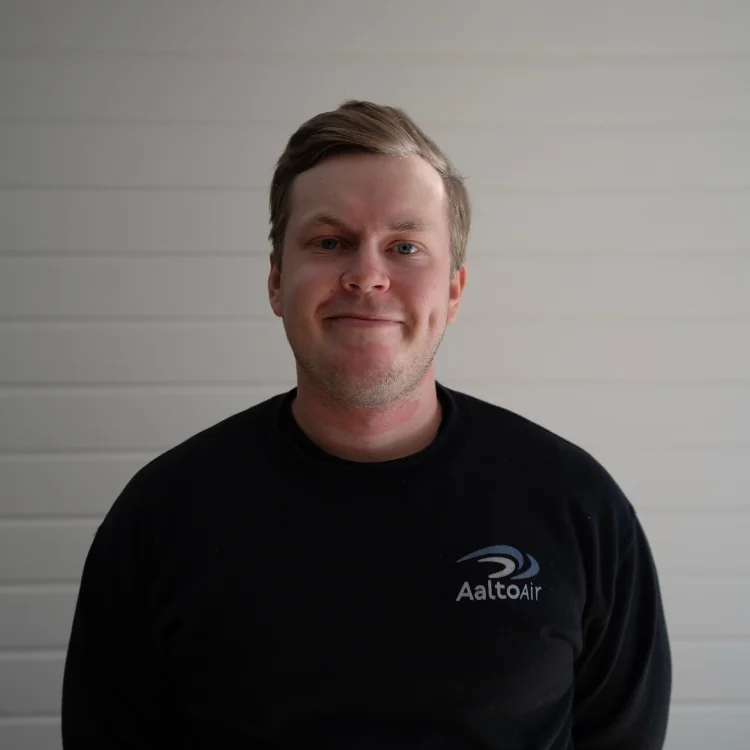 Peetu Lipsanen – diplomi-insinööri ja kylmäasentaja AaltoAirilla